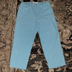 Women's 10 "Jones Wear Sport" Light Blue/White Checkered Cropped Pants
